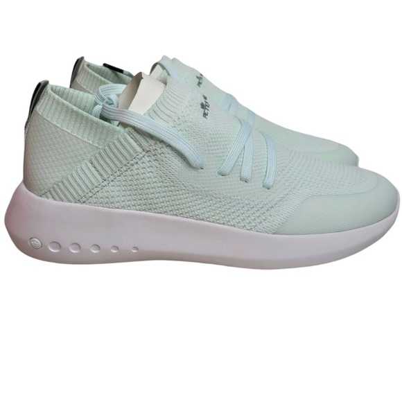 Peter Millar Shoes - Peter Millar Hyperlight Glide Women’s Seafoam Sneakers New In Box NWT 9